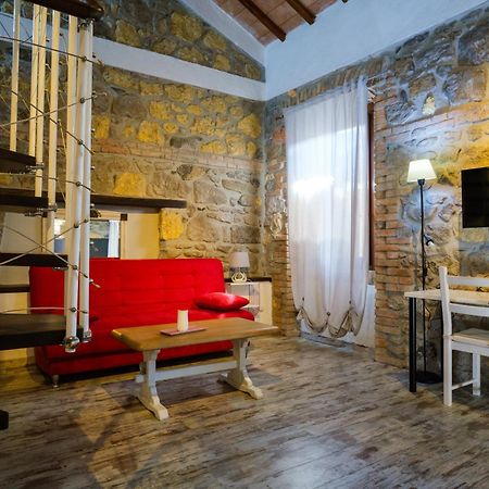 Locanda Villa Naumanni ตาร์กวิเนีย ภายนอก รูปภาพ