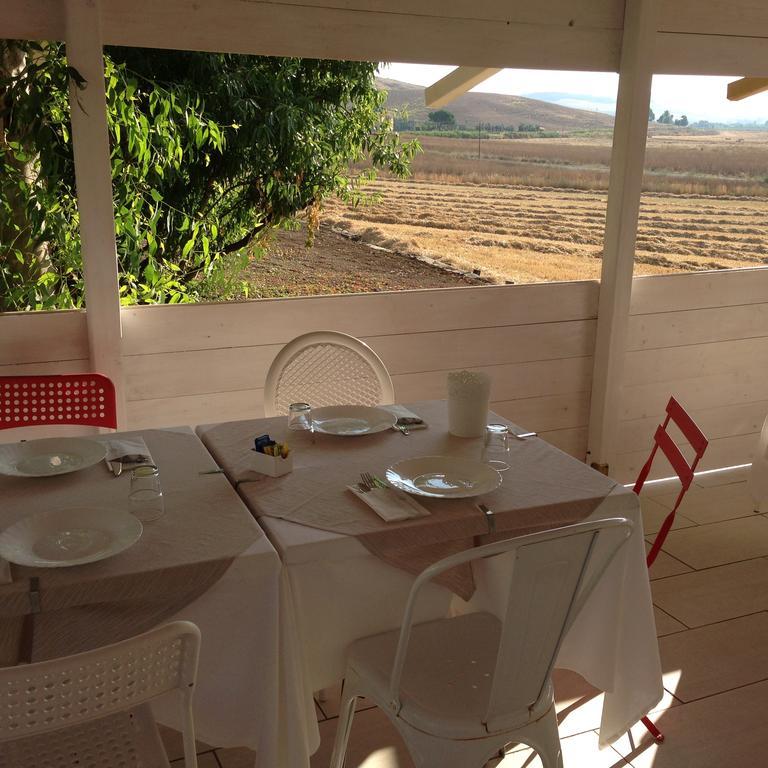 Locanda Villa Naumanni ตาร์กวิเนีย ภายนอก รูปภาพ