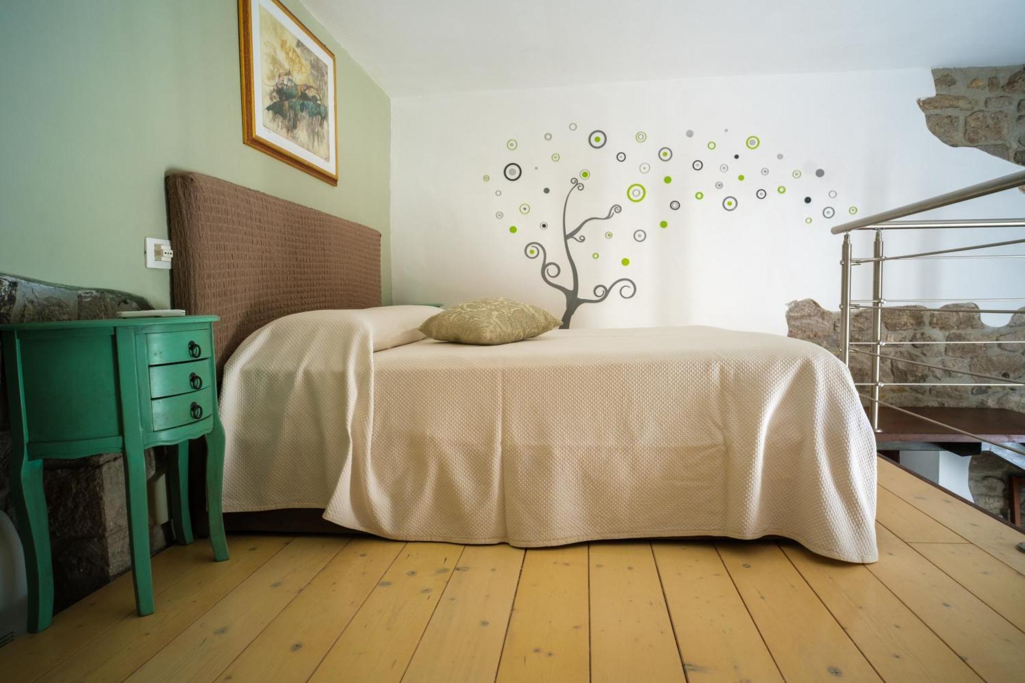 Locanda Villa Naumanni ตาร์กวิเนีย ภายนอก รูปภาพ