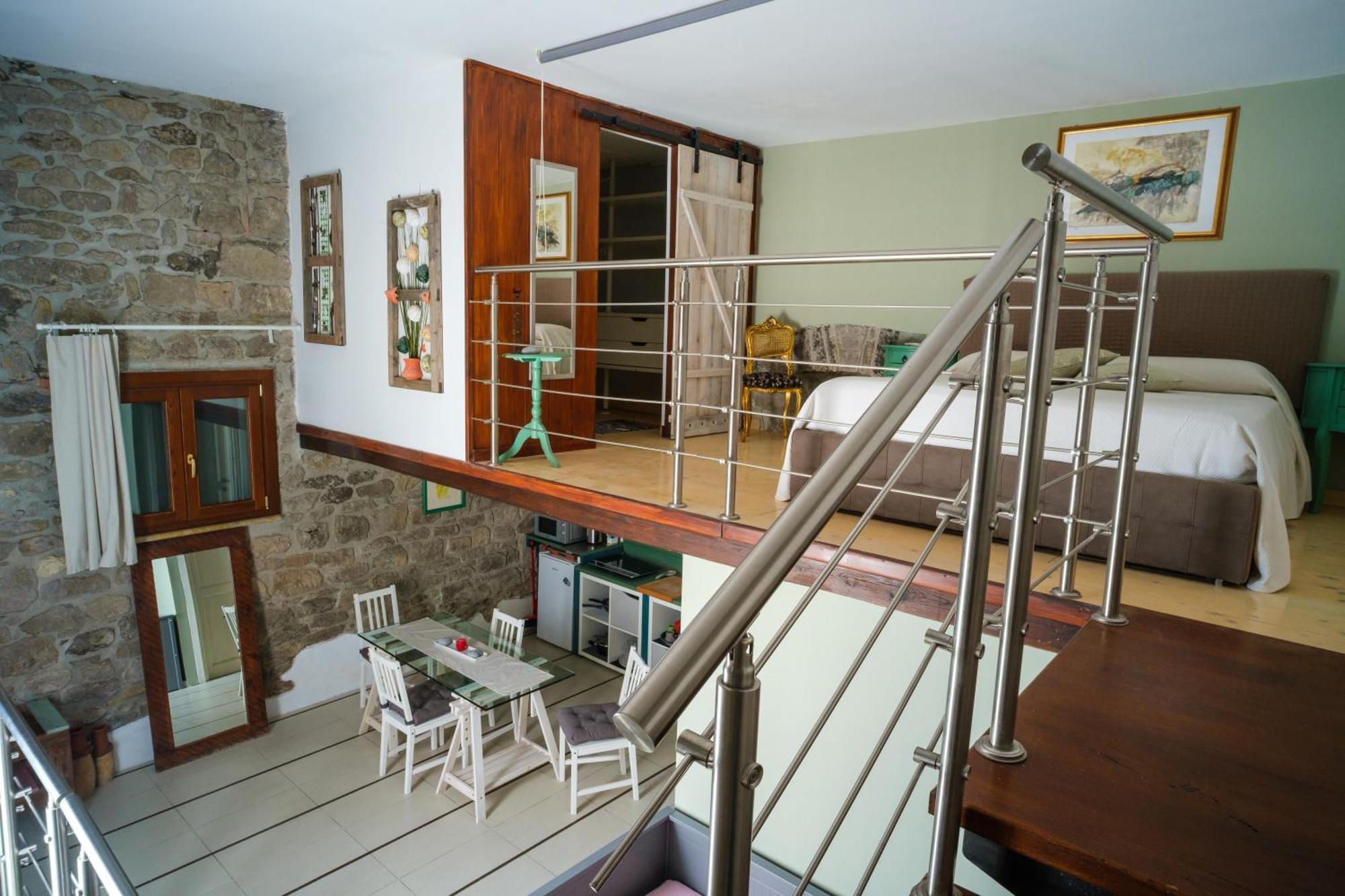 Locanda Villa Naumanni ตาร์กวิเนีย ภายนอก รูปภาพ