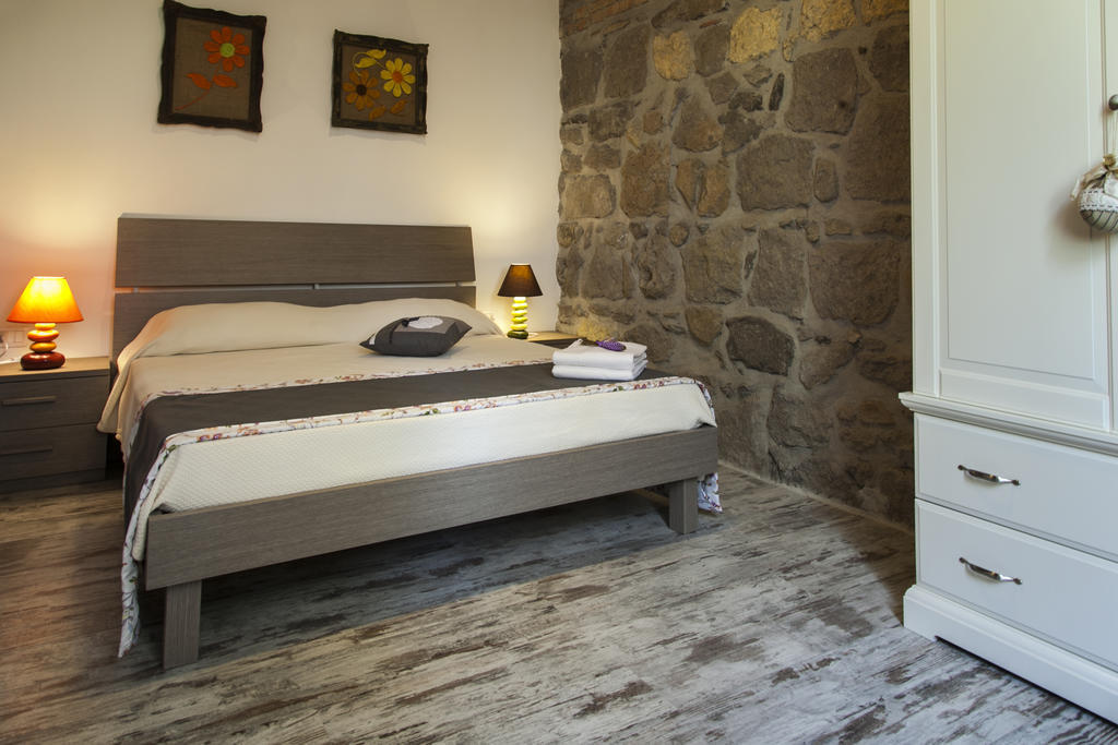 Locanda Villa Naumanni ตาร์กวิเนีย ภายนอก รูปภาพ