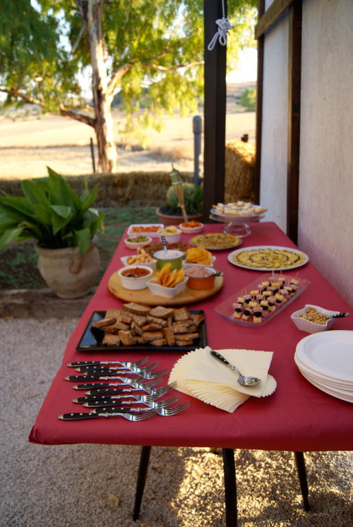 Locanda Villa Naumanni ตาร์กวิเนีย ภายนอก รูปภาพ